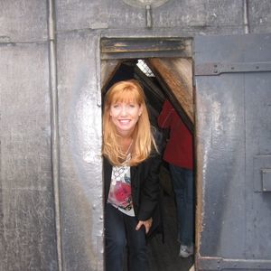 Meet your Posher, Janet